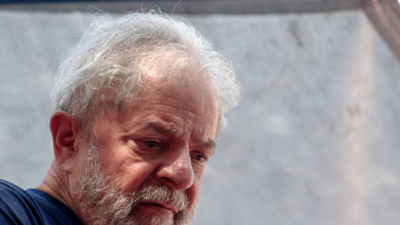 Lula é denunciado na PGR por ato antidemocrático com uso de recurso público