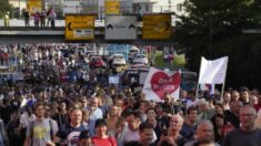 Eslovênia interrompe vacina J&J após morte de jovem gerando protesto em massa na capital