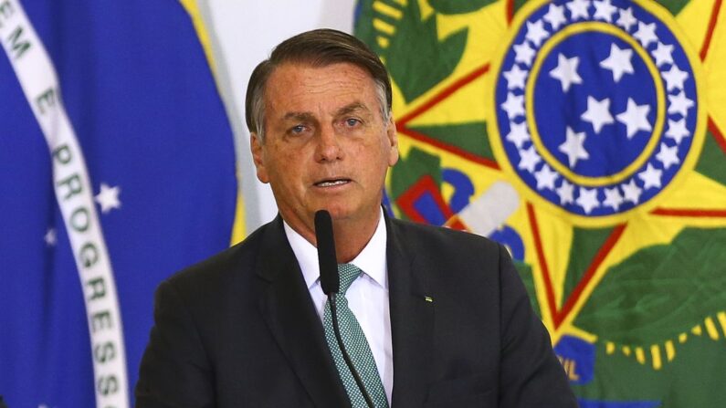 O então presidente Jair Bolsonaro durante anúncio de avanços no programa federal de habitação, o Casa Verde e Amarela (Marcelo Camargo/Agência Brasil)