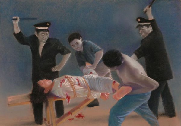 Ilustração de um dos métodos de tortura sexual usados ​​pelos oficiais do PCC para coagir os prisioneiros de consciência, especialmente os praticantes do Falun Gong, a renunciar à sua fé. (Minghui.org)