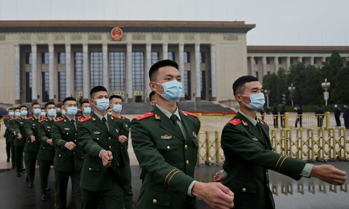 EUA bane dezenas de empresas chinesas de biotecnologia por auxílio militar, inclusive para ‘arma de controle cerebral’