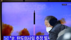Coreia do Norte dispara possível míssil balístico no mar após Kim Jong-Un prometer reforçar capacidades militares