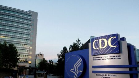 CDC usou dados ‘não confiáveis’ e chegou a conclusões ‘sem evidências’ para promover máscaras: nova análise