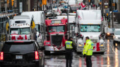 Prefeito de Ottawa diz que pode vender caminhões de manifestantes usando a Lei de Emergência