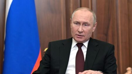 Putin fala em “graves consequências” se preço do petróleo russo for limitado