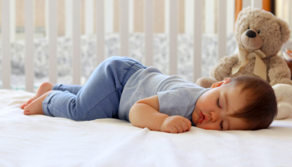 O sono é extremamente importante para o desenvolvimento infantil (Tatyana Soares/Shutterstock)