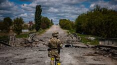 Ucrânia dá passo em direção à UE enquanto batalhas no Donbass atingem 'clímax assustador'