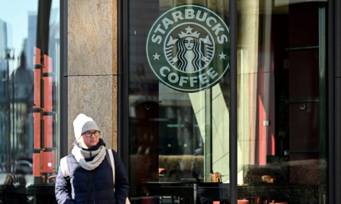 Starbucks sairá totalmente da Rússia após 15 anos no mercado russo