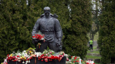 Estônia inicia processo de retirada de monumentos soviéticos