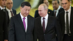 Putin nega ter avisado Xi sobre intervenção militar na Ucrânia