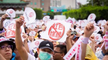 Embaixador chinês: taiwaneses na Austrália que defendem independência serão punidos