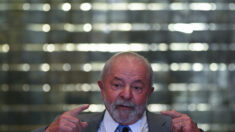 Lula oferece a Putin “esforços de mediação” para acabar com guerra na Ucrânia