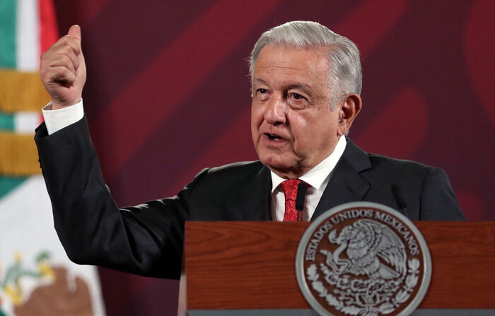 O presidente mexicano, Andrés Manuel López Obrador, durante entrevista coletiva matinal no Palácio Nacional na Cidade do México, México em 14 de agosto de 2023 (EFE/Sáshenka Gutiérrez)