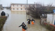 Crimeia e sul da Rússia sofrem com suas piores tempestades em mais de 100 anos