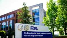Juiz ordena que FDA pode reter registros de segurança de vacinas contra a COVID-19 por 6 meses