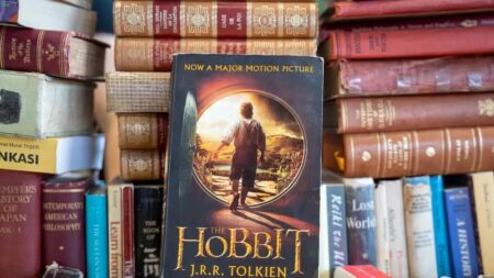 A vida após a morte literária de J.R.R. Tolkien