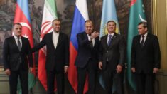 Rússia e Irã assinam declaração contra sanções ocidentais