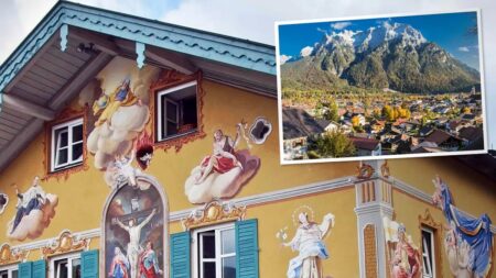 Esta cidade da Baviera é um livro de histórias vivo repleto de pinturas de anjos e santos do século XVII
