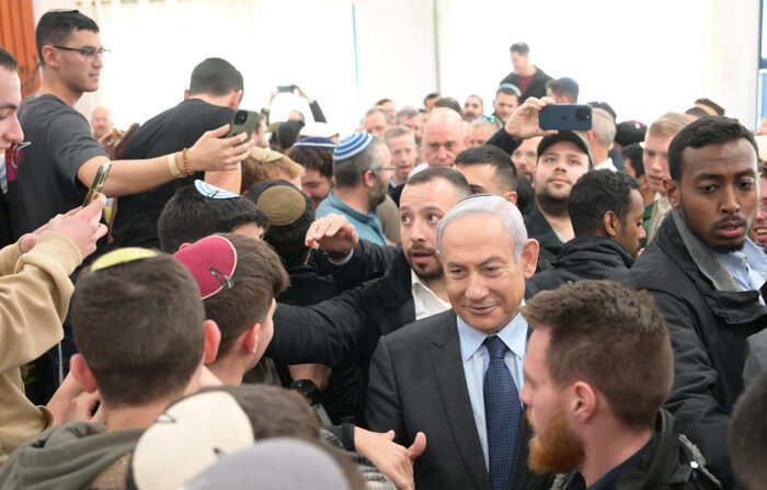 Foto de arquivo, Benjamin Netanyahu (EFE/Governo de Israel/Amos Ben-Gershom (GPO))