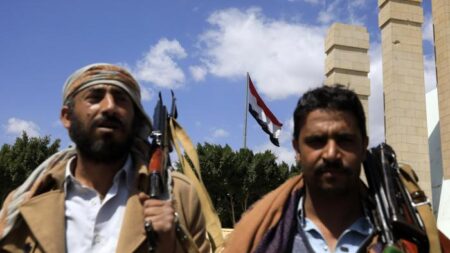 EUA formaliza designação de rebeldes houthis do Iêmen como grupo terrorista