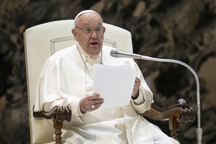 Papa Francisco adverte que família cristã está ameaçada em diversas frentes