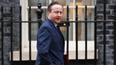 Reino Unido convoca embaixador chinês por “padrão” de atividades hostis