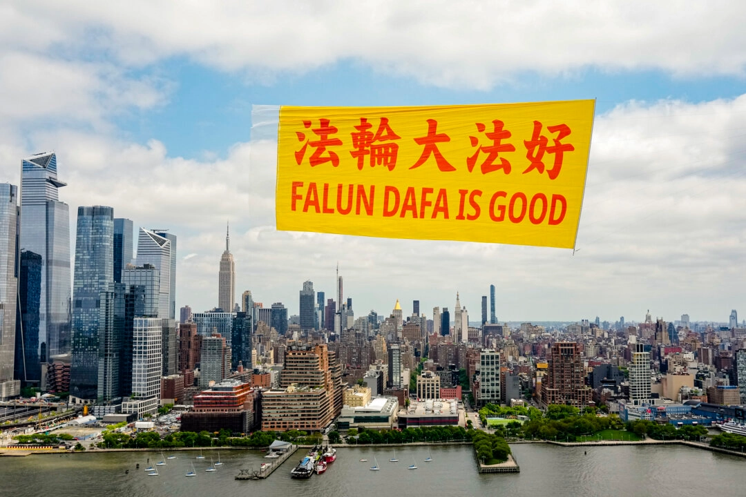 Dia Mundial do Falun Dafa destaca esperança e força diante da perseguição