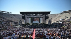 “Malditas sejam as propriedades privadas”: líder do MST discursa para o Papa Francisco