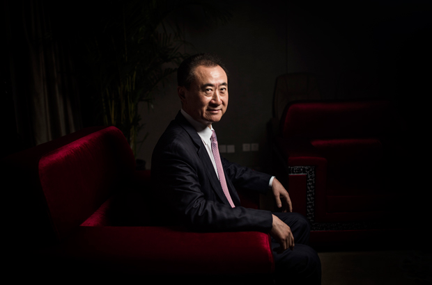 China, controle, economia, investimento estrangeiro - Wang Jianlin, o presidente do Grupo Wanda, em Pequim, China, em 25 de agosto de 2016 (Fred Dufour/AFP/Getty Images)
