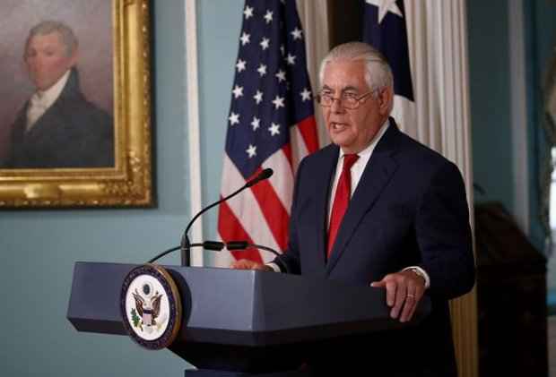O secretário de Estado dos EUA, Rex Tillerson, dá uma declaração no Departamento de Estado em Washington DC, em 4 de outubro de 2017 (Win McNamee/Getty Images)