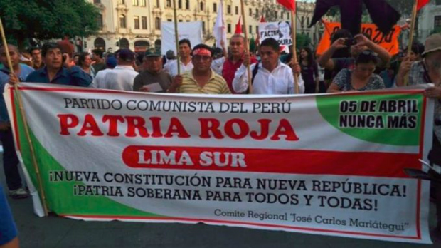 Manifestação nas ruas de Lima organizadas pelo "Patria Roja", o Partido Comunista do Peru